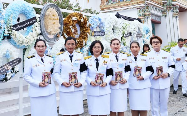 NIETS participated in the royal ceremonial chanting of prayers for the late Queen Sirikit, the Queen Mother, during the funeral rites for Her Majesty.