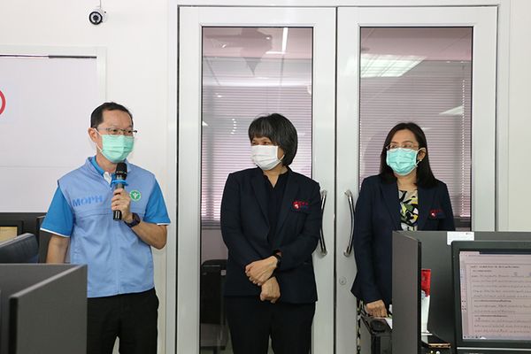 The Director of Department of Health, Ministry of Health visited the scoring center at NIETS and made some suggestions about preventive measures against COVID-19.