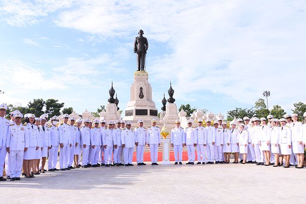 MOE reverenced floral wreath on the occasion of King Rama IX's Birthday Anniversary, National Day, and Father’s Day 2024.