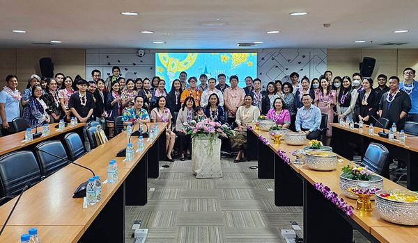 NIETS held an activity for the inheritance of Thai traditional Songkran Festival 2023.