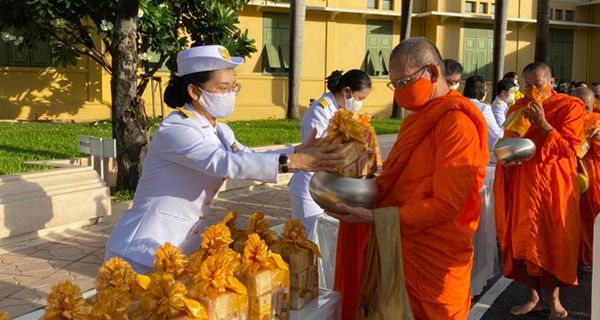 NIETS' Director, executive members and staffs participate in activities in honor of His Majesty the King's Birthday Anniversary on 28th July 2018.