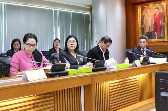 The picture of Secretariat Office of the Teachers’ Council of Thailand and NIETS signed a MoU for test management to request for granting professional license.