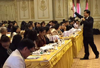 ภาพ ผอ.สทศ. เป็นวิทยากรบรรยายพิเศษ “การนำผลสอบ O-NET ไปยกระดับคุณภาพการศึกษา” งานประชุมสัมมนาชุมนุมนักวัดและประเมินผลการศึกษาขั้นพื้นฐานแห่งประเทศไทย